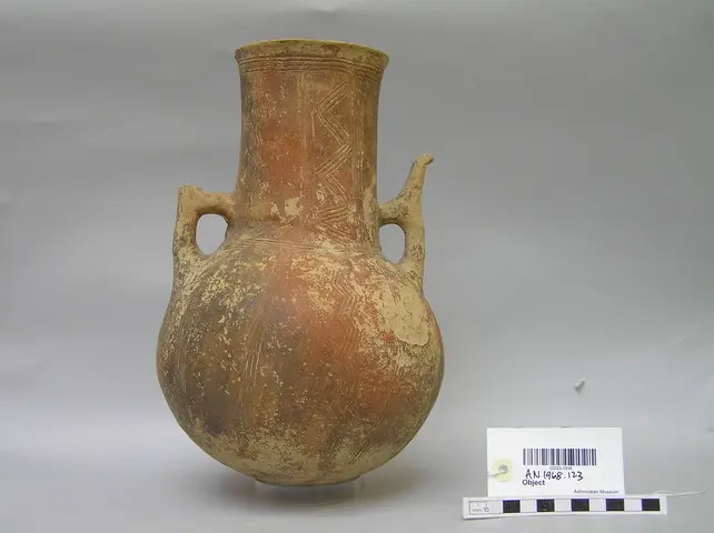 Red Polished neck amphora with incised decoration - image 1