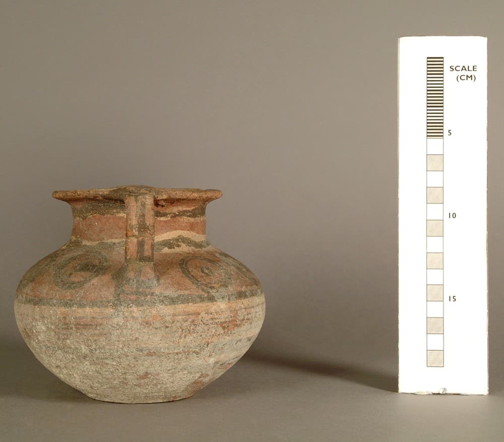 amphora - image 1