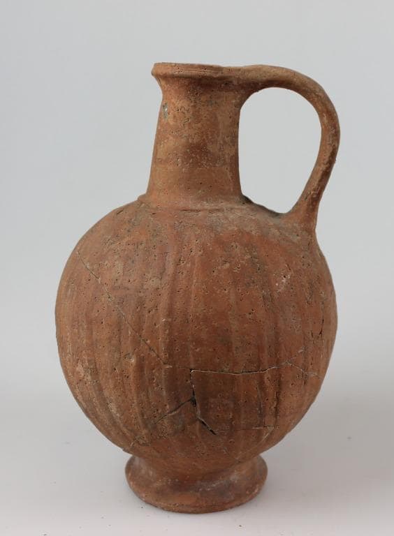 Jug - image 1