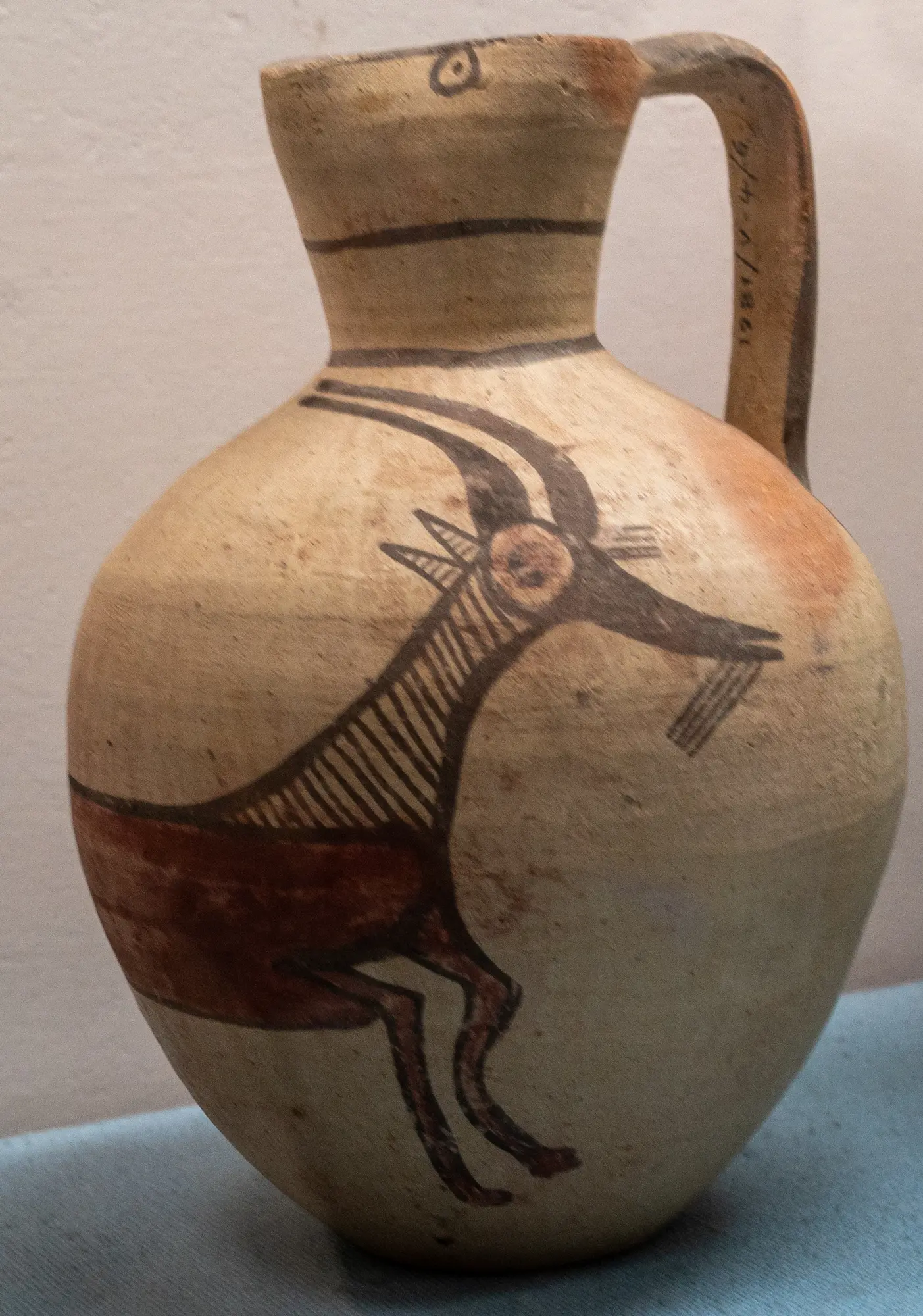 Free field Deer on Oinochoe - image 1