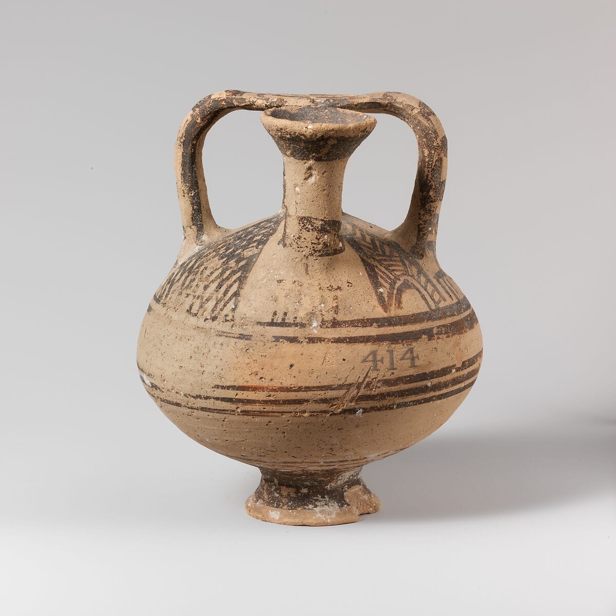 Terracotta stirrup jar - image 1