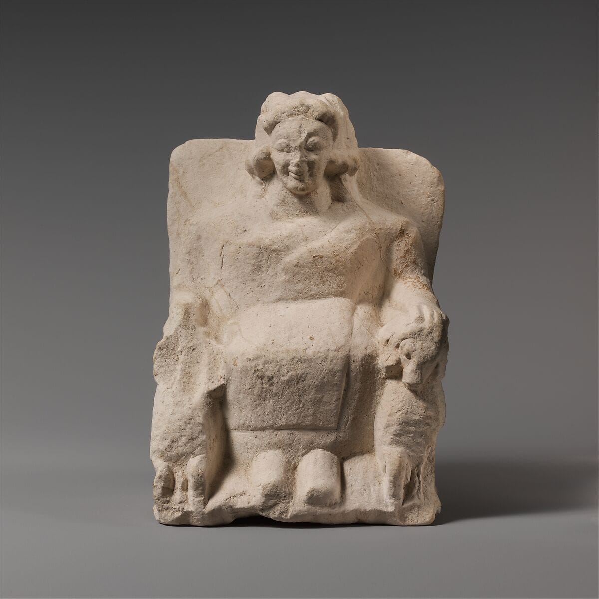 Limestone statuette of Zeus Ammon - image 1
