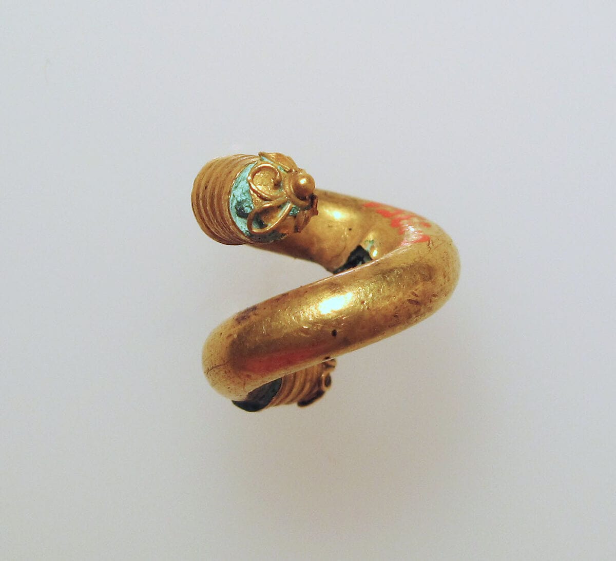 Earring or spiral - image 1