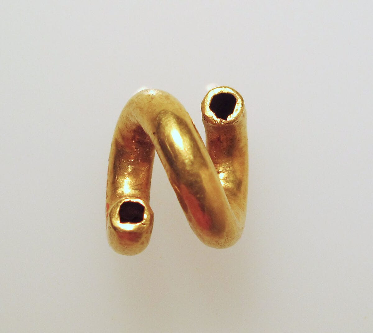 Earring or spiral - image 1
