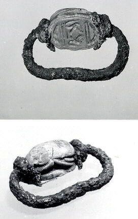 Silver pendant ring with steatite scarab - image 1