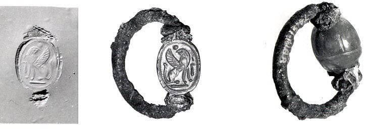 Silver swivel ring with sard scarab - image 1