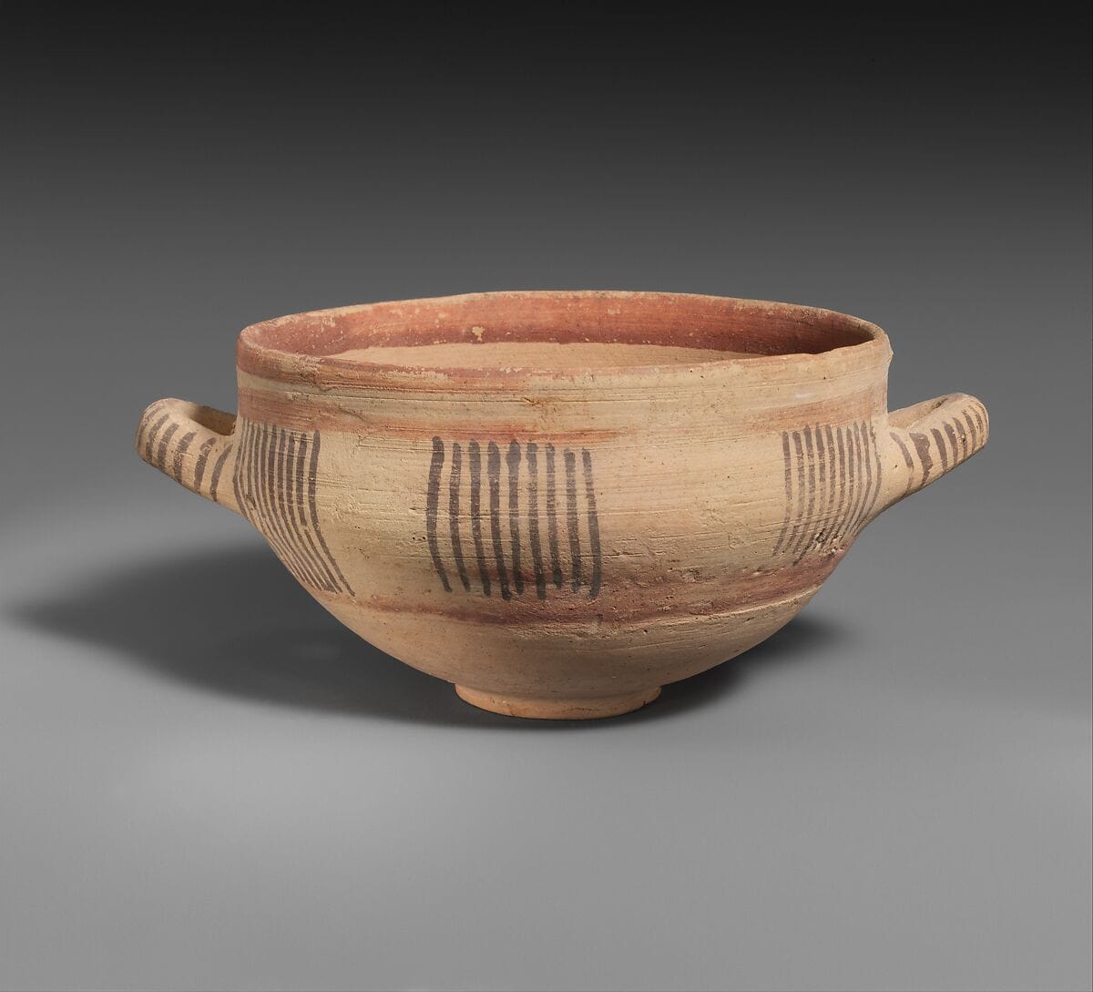 Terracotta skyphos (deep drinking cup) - image 1